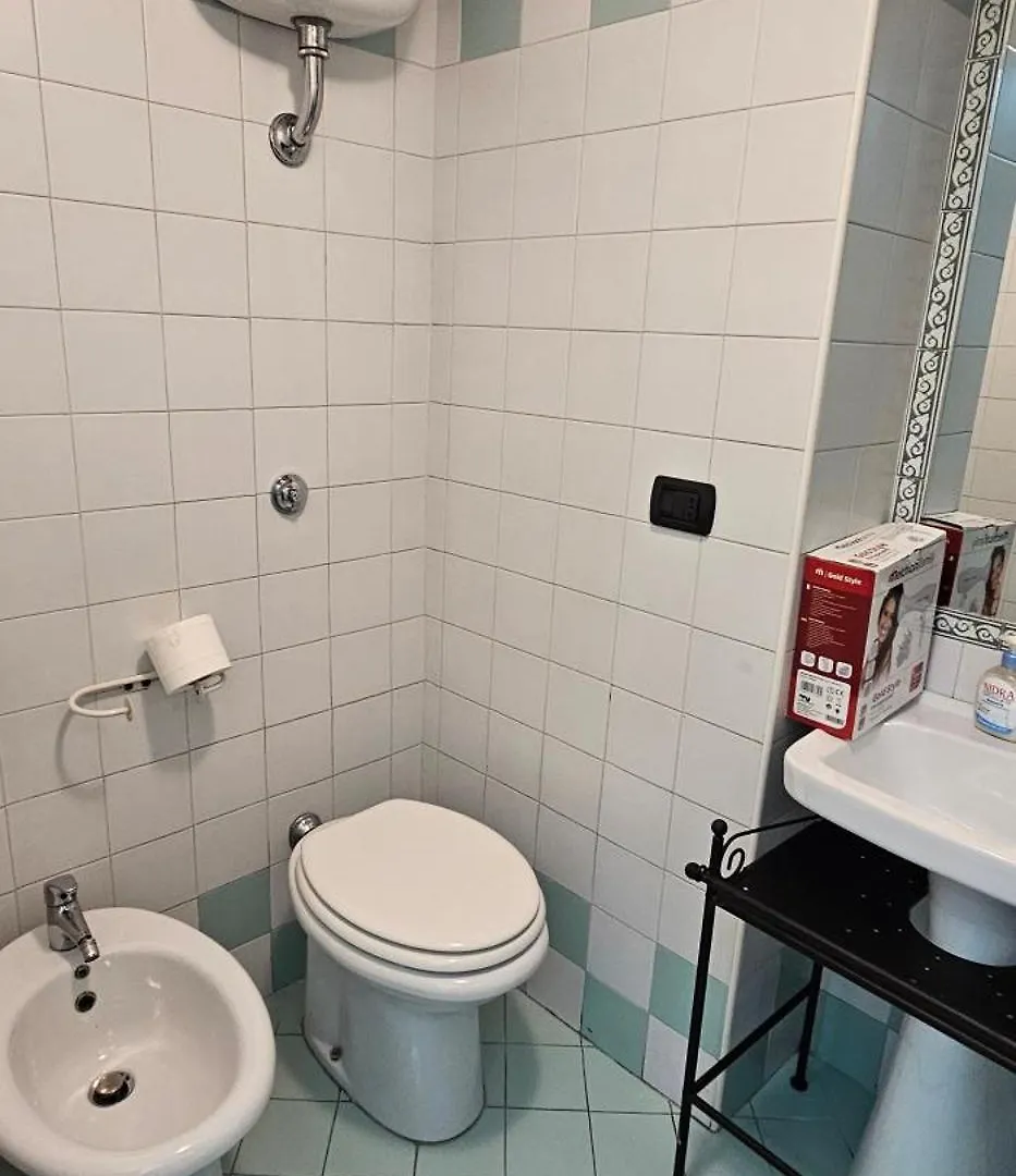Apartment Appartamento Chiatamone 26 Naples