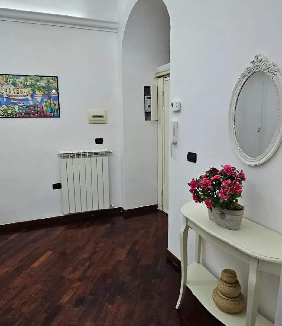 Apartment Appartamento Chiatamone 26 Naples Italy